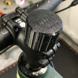 IMG_1387 (Mittel) Lenkerhalter für Gabelwartung – Fixierung für Ahead 1 1/8" Wartungsarbeit